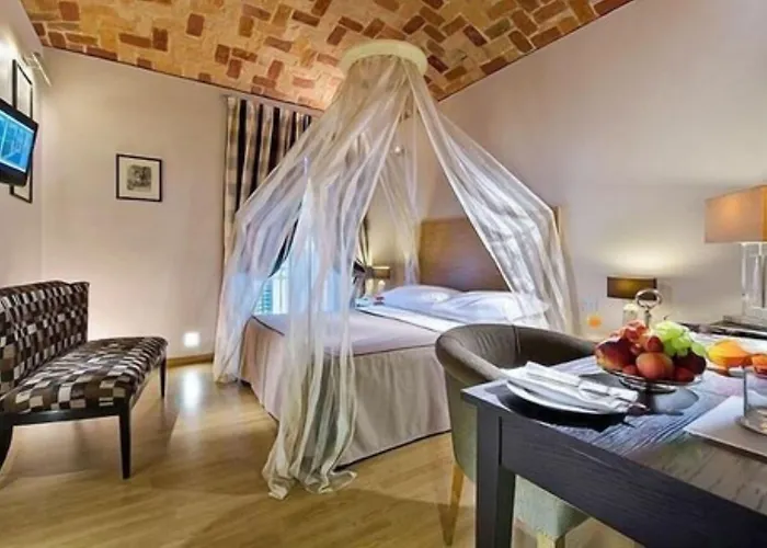 Western Piemontese 3*