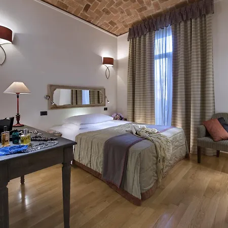 Отель Western Piemontese 3*